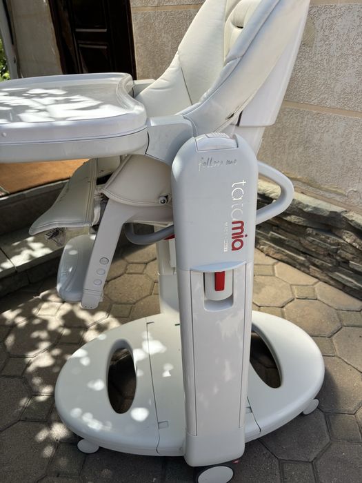 Продам детский стул Peg Perego