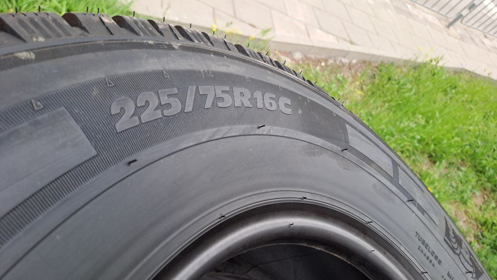 4бр. Нови 225/75/16C Michelin Agilis