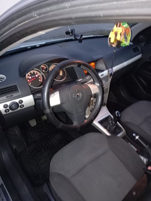 OPEL Astra 2008 — imagine 4