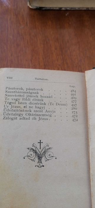 vand   carte   de   rugaciuni   din  1895  pret  300  lei