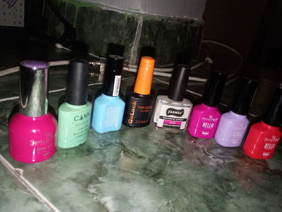 De vânzare kit unghii complet