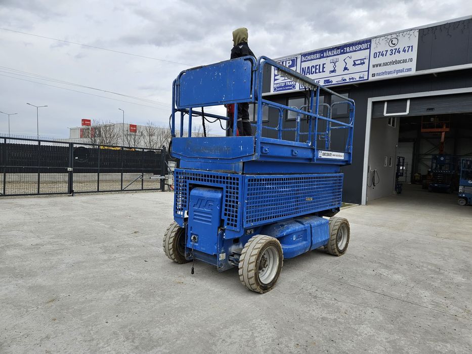 Nacela tip foarfeca Jlg de 14m