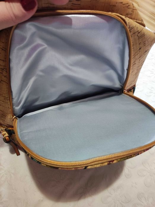 Дамска раница от корк