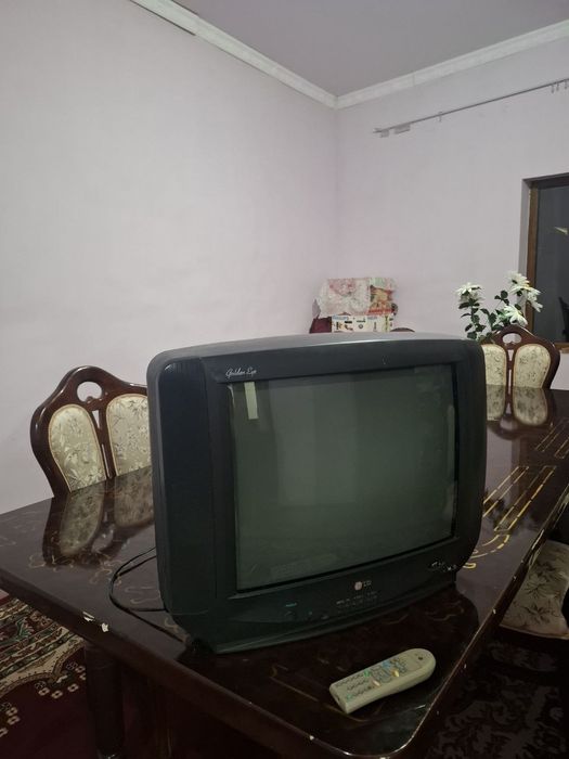 Telvizor sotiladi xolati yaxshi