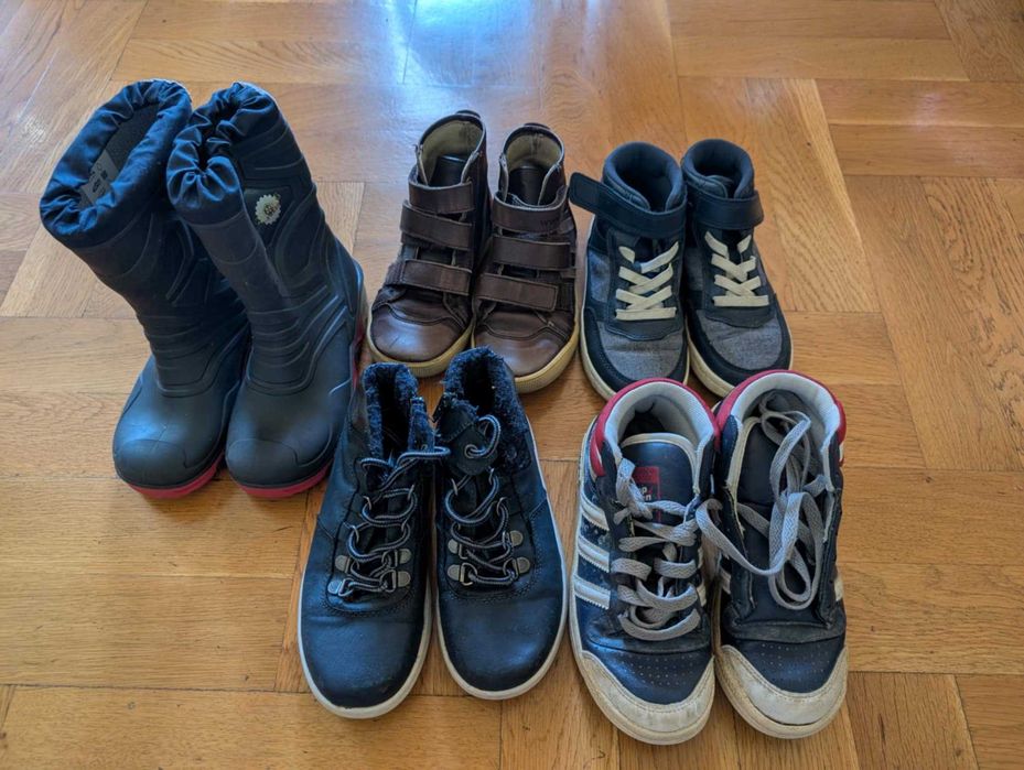 Детски боти и ботуши