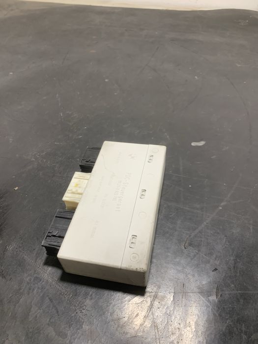 Modul senzori parcare PDC BMW Seria 5 E60 E61 | 6922785