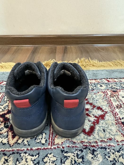 Продам обувь