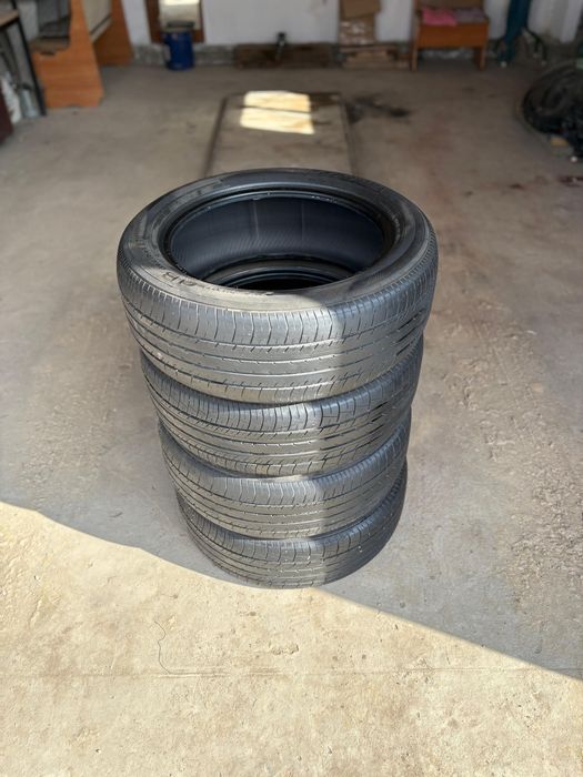 215/55/17 Yokohama покрышка