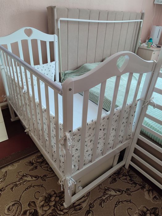 Продам кроватку-маятник