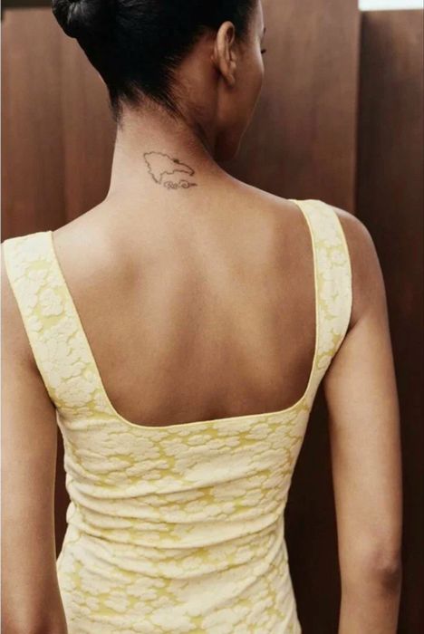 Платье Zara новая