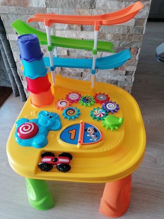 Активна маса за игра 5в1 PlayGo