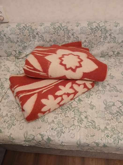 Продаются шерстяные одеяла