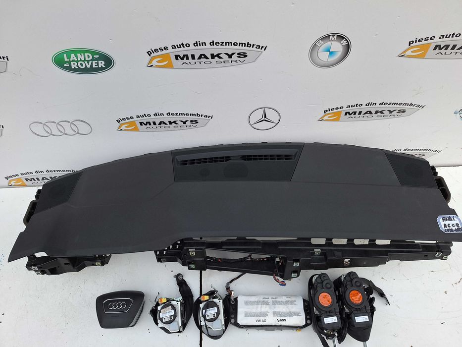 Plansa de bord+kit airbag-uri(volan+pasager,centuri)AudiA6C8 2018-2023