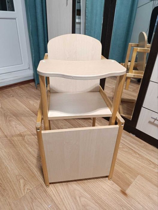 Детский стул и стол трансформер