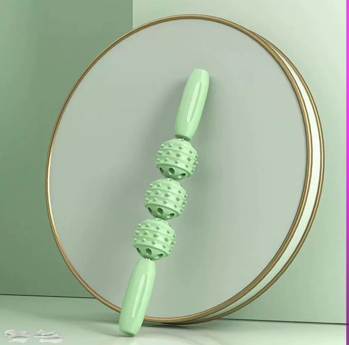 Продается массажная пластиковая роликовая палочка