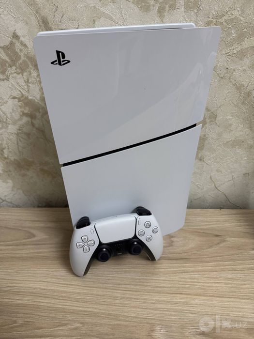 Ps5 slim digital  1TB b/u