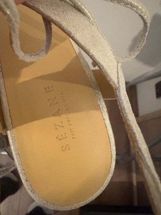Sezane сандали естествена кожа .