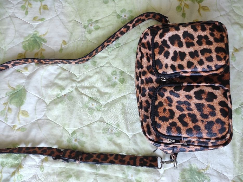 Дамска чанта тигров принт