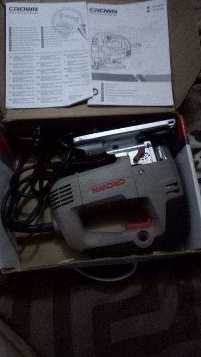 Продам лобзик навый