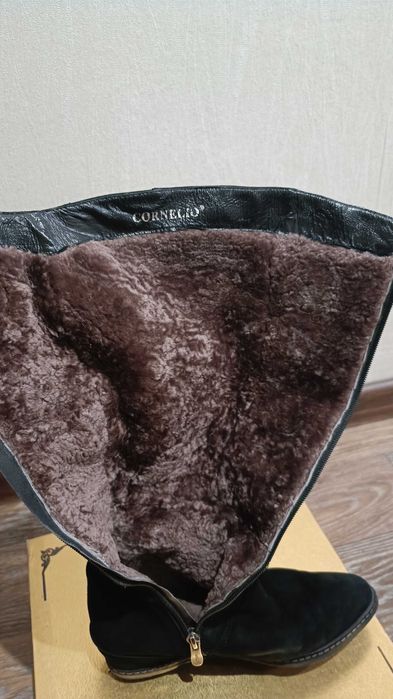 Женские зимние сапоги