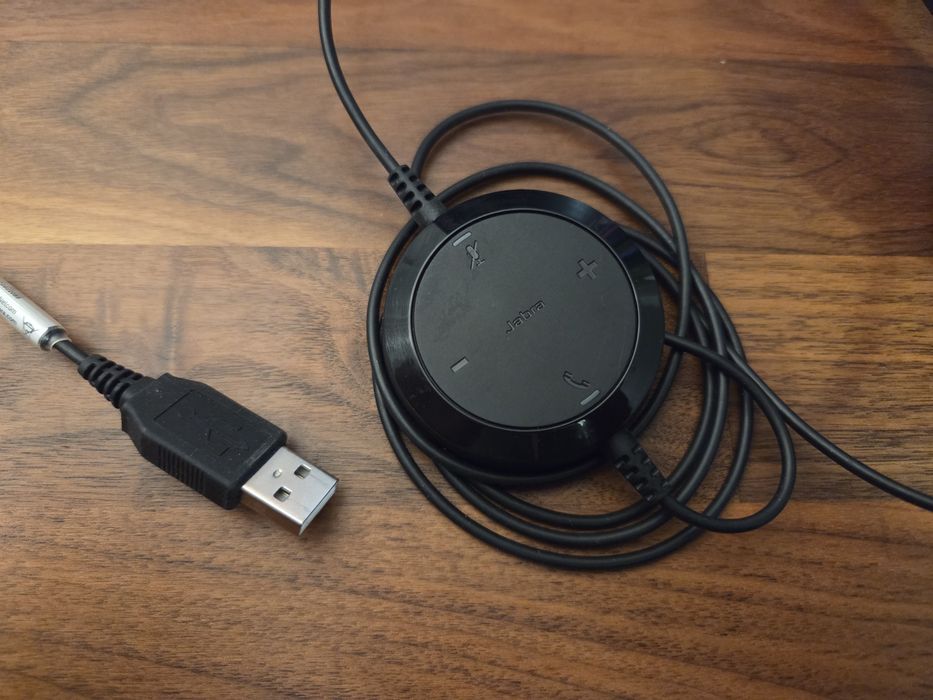 USB-гарнитура Jabra Evolve 20 с микрофоном (для Zoom, Teams)