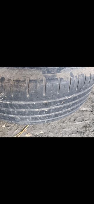 vând jenti 215/60/r16 preț 4 milioane tote cu cauciucuri de vară