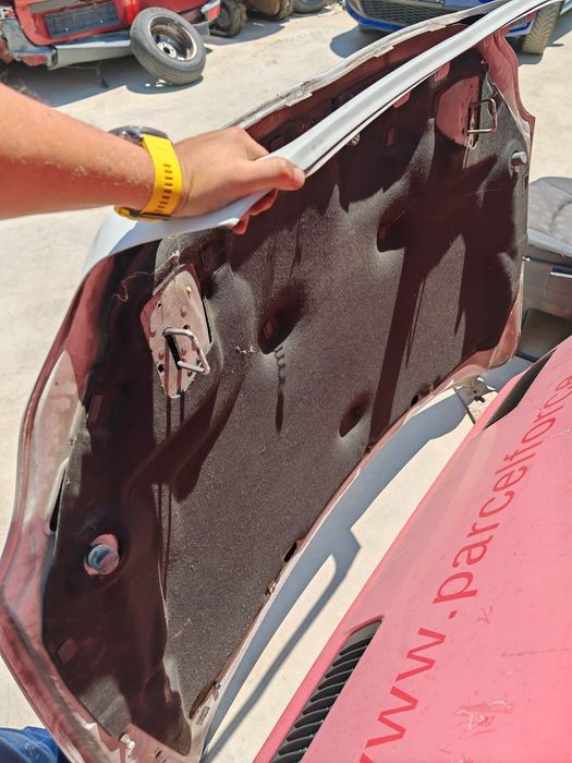 Бял капак XC90 2003 -2014