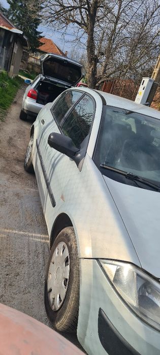 Renault Megan на части