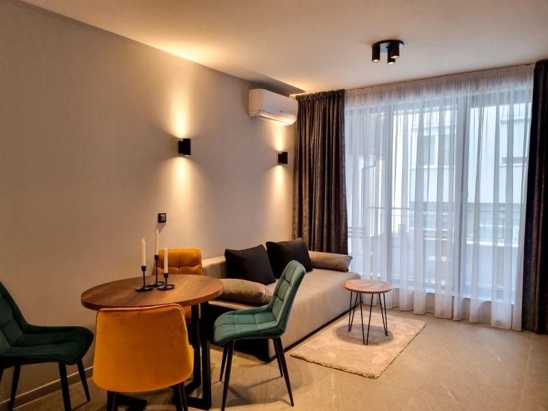 Дава се под наем Двустаен апартамент в София, Кръстова вада - 58 кв.м за 760 € - Снимка #1