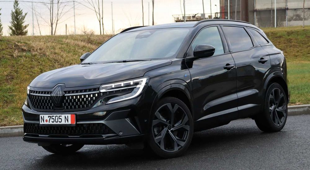 Renault Austral / 2023 / 200 CP / Hibrid / Espirit Alpine / Pano/LED/