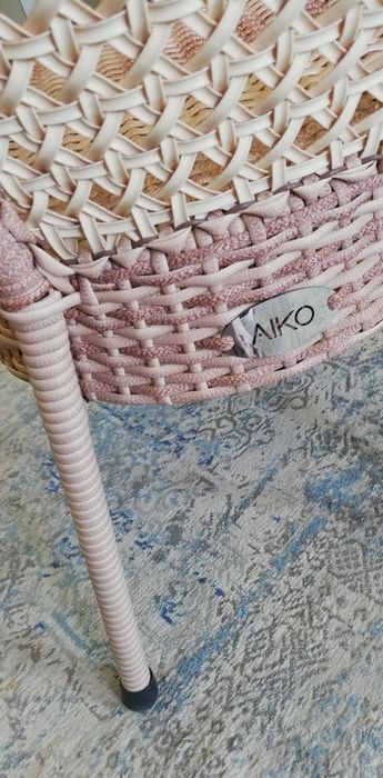 Продам стулья плетёный 2 шт