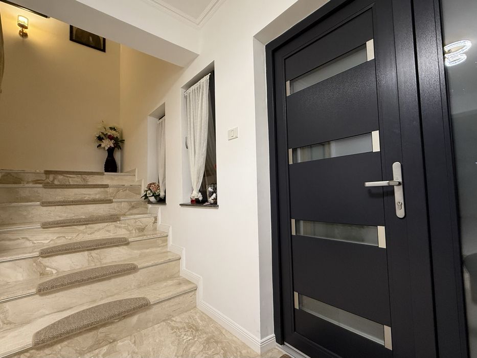 Casa in oras Suceava cu 10 ari de pamant / VARIANTA APARTAMENT