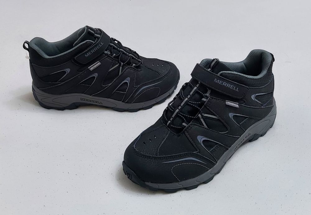 Ghete noi Merrell Light Tech Gtx, Waterproof, mărimea 38 unisex