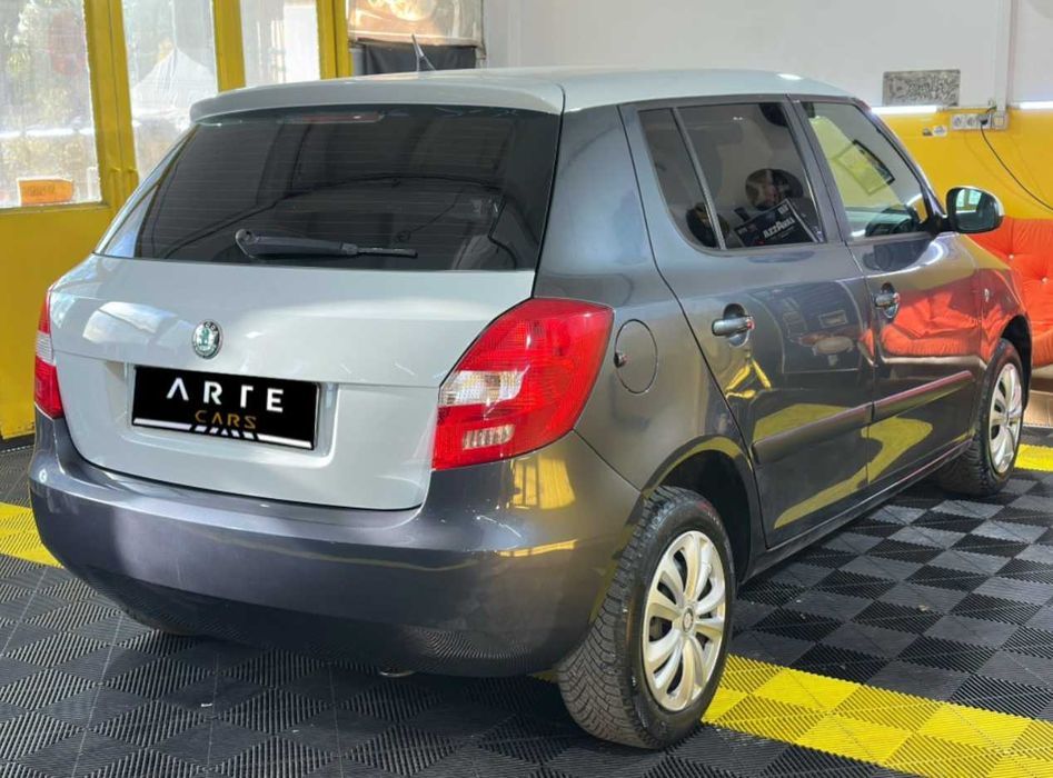 SKODA Fabia 2012 — imagine 4