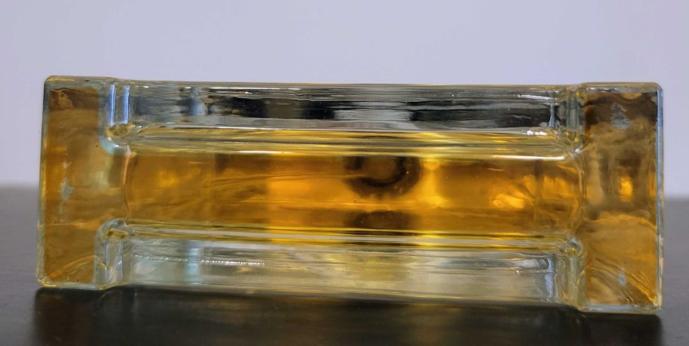 Terre d'Hermes Eau Tres Fraiche, Versace Pour Homme, One Million Privé, Versace Eros, Boss Bottled Intense, Histoires de Parfums 1899, Oud Noir
