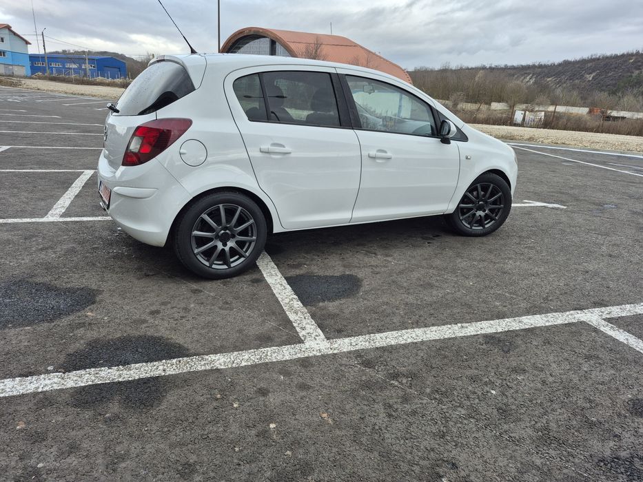 Vand Opel Corsa D Euro 5