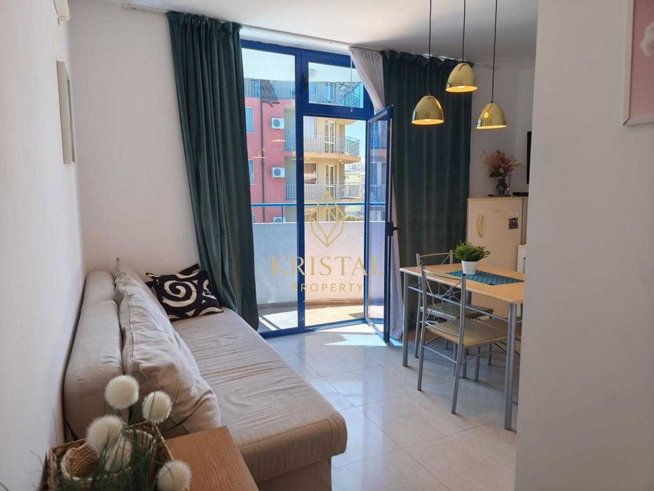 Продава се Двустаен апартамент в к.к. Слънчев бряг - 47 кв.м за 1373 €/кв.м - Снимка #2