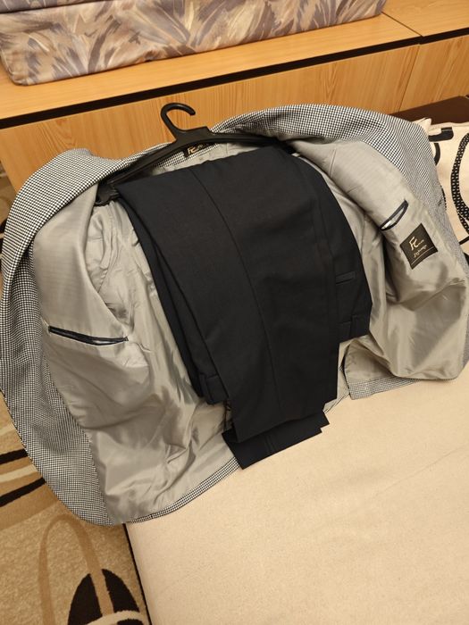 Мъжки     костюм