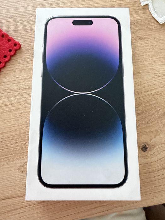 Iphone 14 pro max лилав