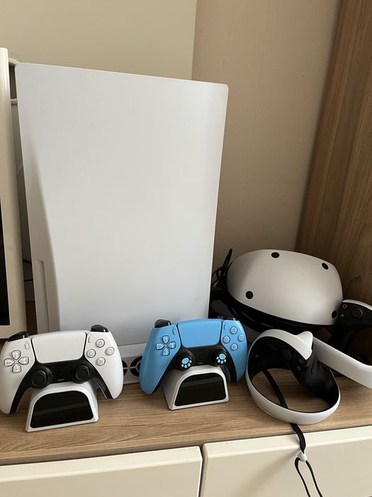 Продам sony plastation5 и очки vr2