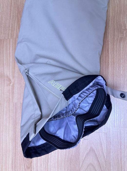 Брюки на синтепоне с лямками