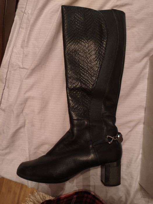 Продам обувь осень-весна