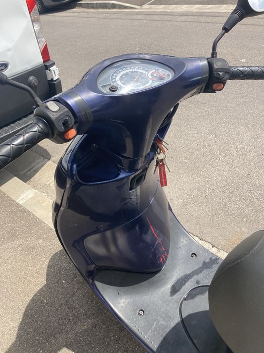 Yamaha Teos 125cmc(se poate conduce cu B)