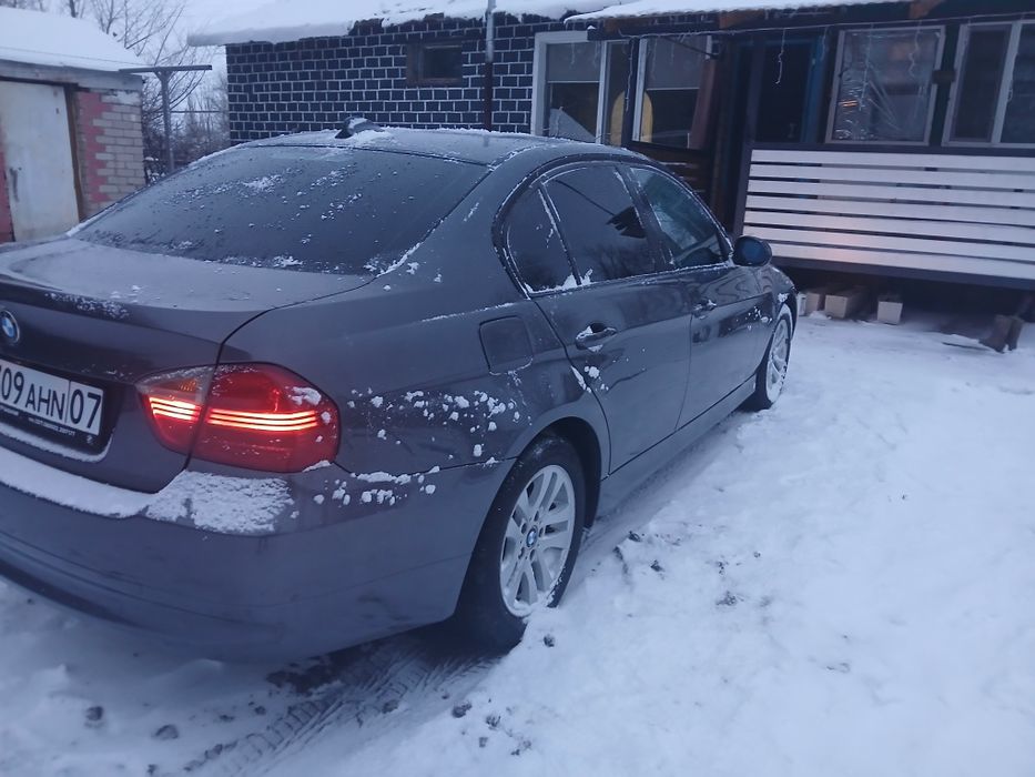 Продам бмв е 90.