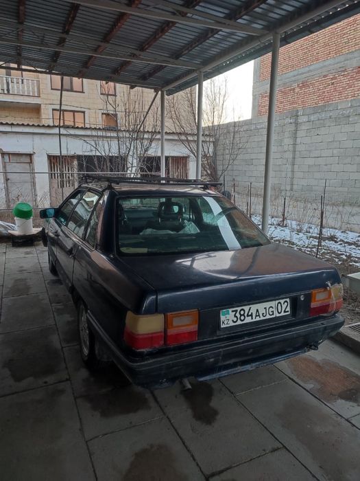 Машина Ауди продаем !!!