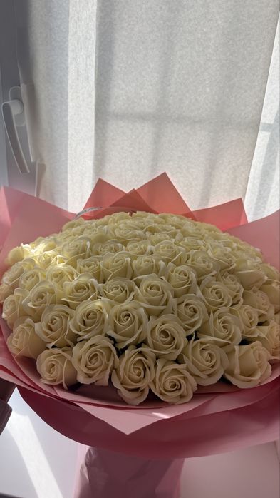 мыльные розы 101 роза белый