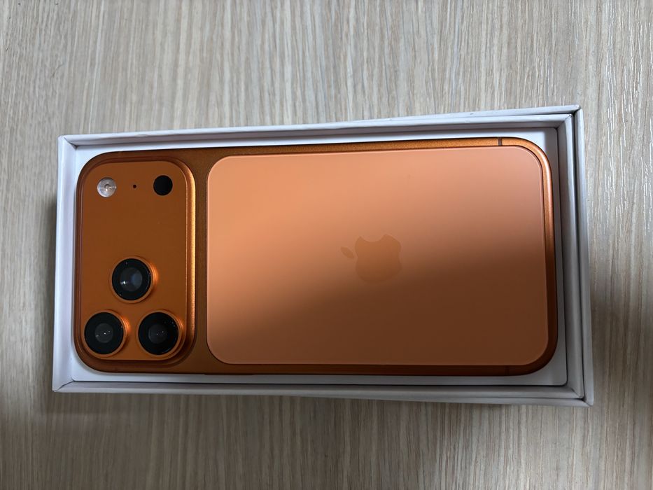 Iphone 17 pro max se vinde URGENT!