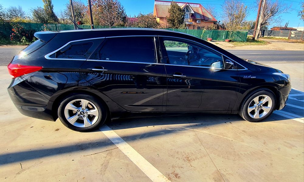 Hyundai I 40 Vând/schimb