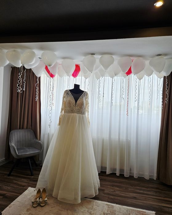 Inchiriere Manechine, Masuta mireasa, Decor