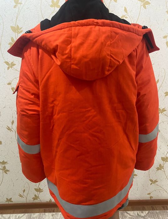 Продаю зимние спецодежды